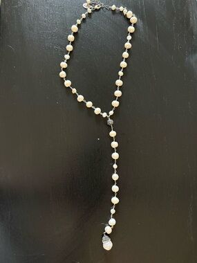 Baroque Pearl Y-Necklace with Pavé Crystal Accents | Elegant Statement Jewelry